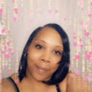 Meet your Posher, Latoya